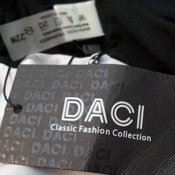 DACI Classic Fashion Collection Swim Top Brand New With Tag Size 22 Women - Picture 6 of 6